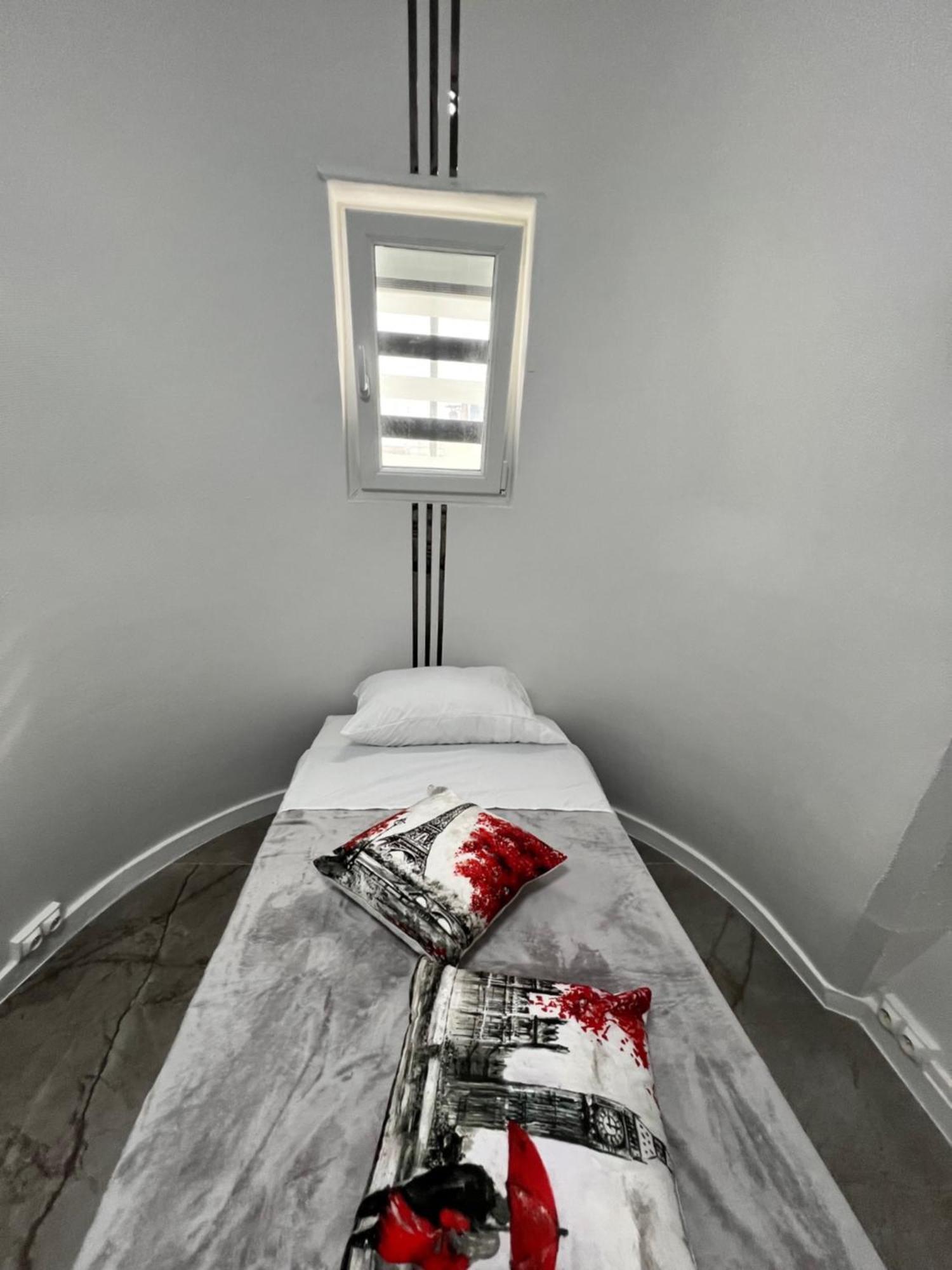 Paris Bastille Bercy Gare De Lyon Chambre Climatisee 9M2 Ideal 1 Pers ,Max 2 Pers מראה חיצוני תמונה